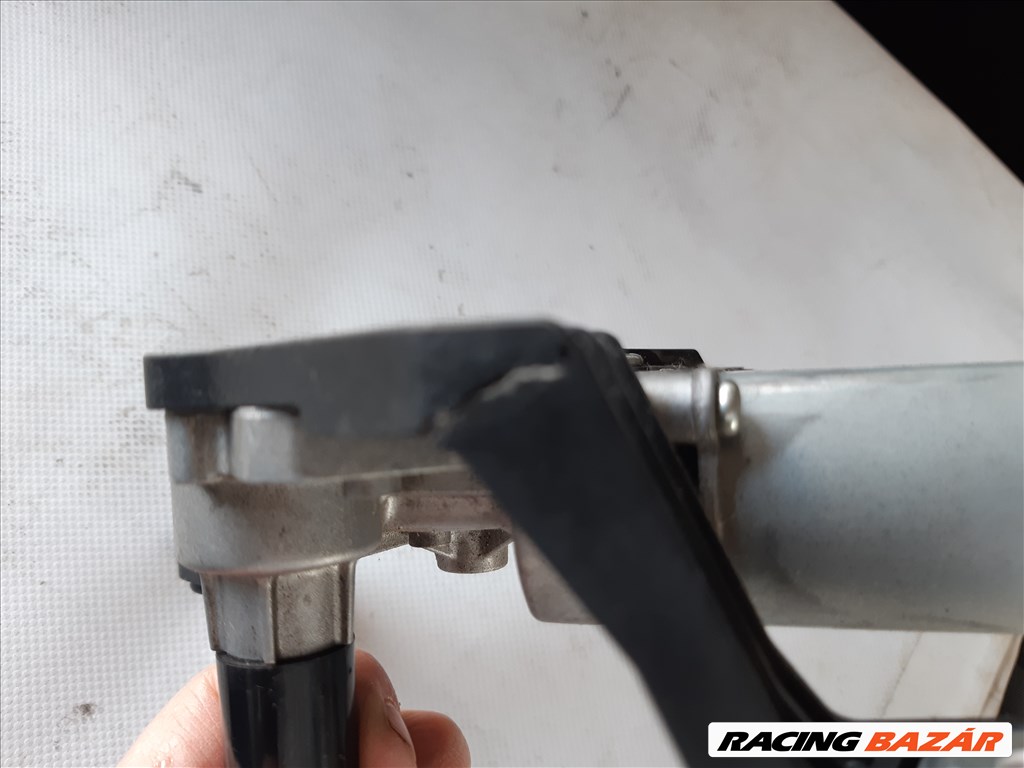 Opel Astra K Vauxhall 2018 brit kormányos hátsó ablaktörlő motor 13418998 8. kép