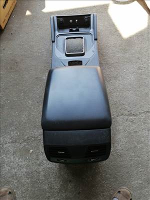 SsangYong Musso Kardánbox  7796438000