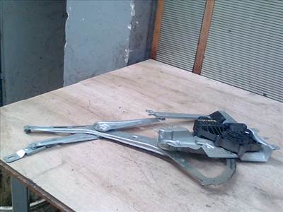 OPEL ASTRA H 04-10 Jobb első ablakemelő szerkezet elektromos