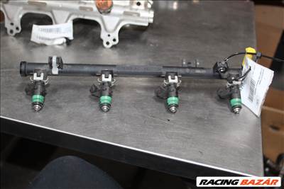 Renault Kangoo 2008 injektorhíd porlasztókkal   8200601367