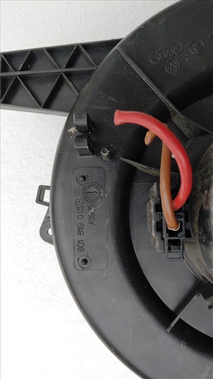 Seat Ibiza III, Skoda Fabia I, Volkswagen Polo IV fűtésventillátor motor  6q1819015h 069412212010 7. kép