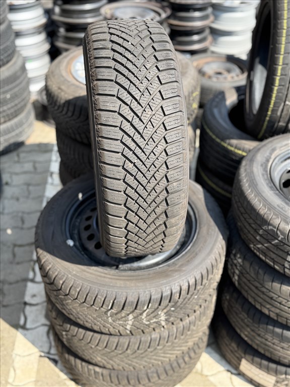 205/55 R16 Yokohama Blue earth Winter V906+ 91H l DOT1524 l 4db l 2db 6,5mm l 2db 5,5mm 1. kép