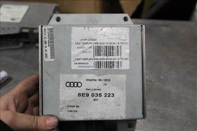 Audi A4 2000-2004 1.9TDI erősítő   8e9035223