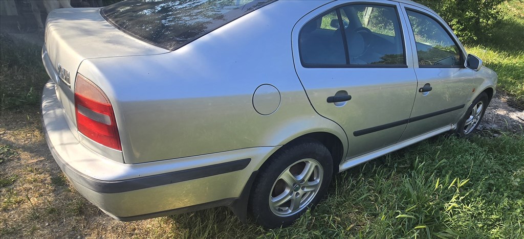 Skoda Octavia I bontott alkatrészei 1.9tdi 3. kép