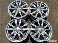 4db C4W 17" Kia alufelni. (3966)