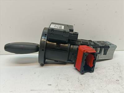 DACIA DOKKER Gyújtáskapcsoló Házzal
