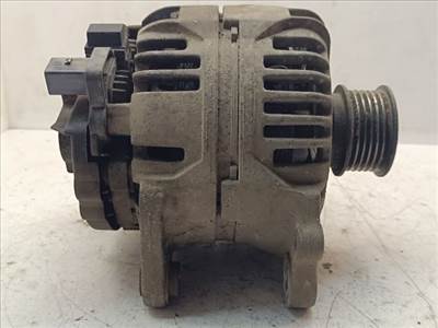 VW POLO III Generátor