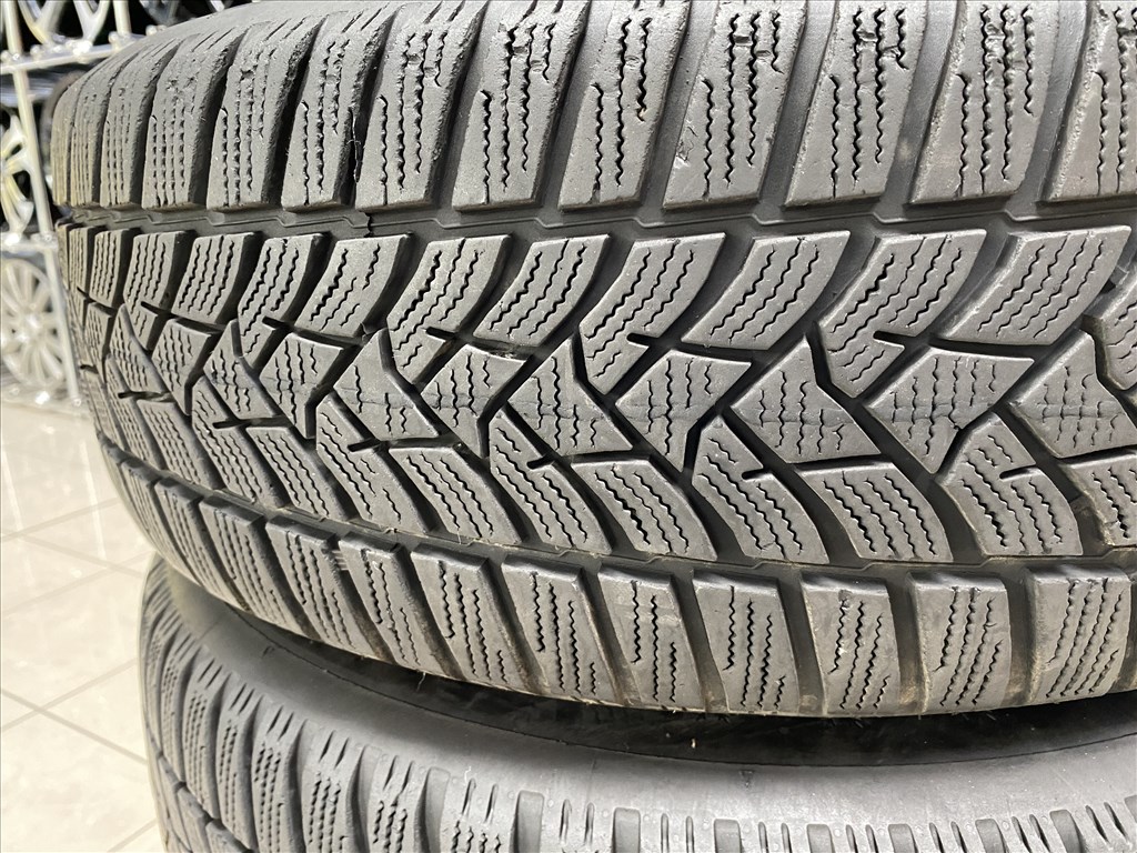 (3251)  Skoda 16 gyári alufelni felni, 5x112, 215/60 gumi, Superb 6. kép