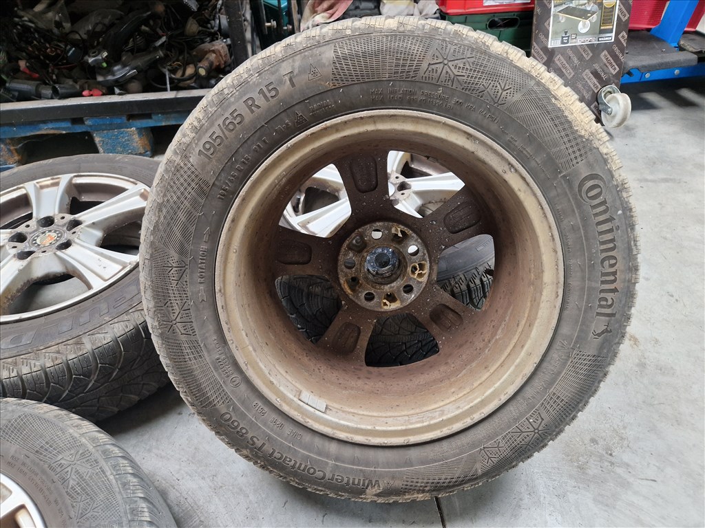  5x100 15" alufelni szett Fulda és Continental téli gumikkal (22268, 26159) 5. kép