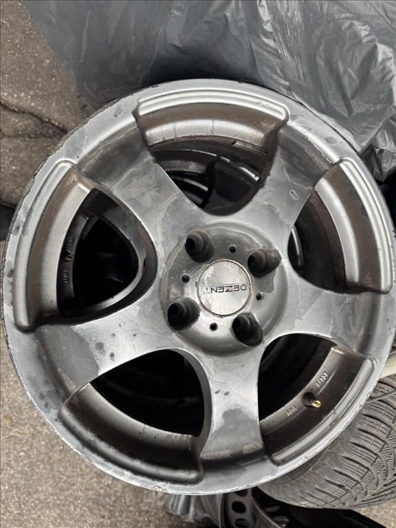 Dezent 7X16-os 4X114,3-as ET40-es használt könnyűfém felni garnitura eladó 3. kép