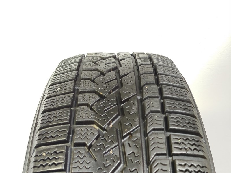 Kumho Izen RV 215/60 R17  1. kép