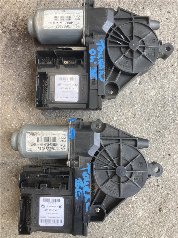 Volkswagen Touran I Touran 1T ablakemelő motor elektronika  1k0959792c 1k0959793g 1. kép
