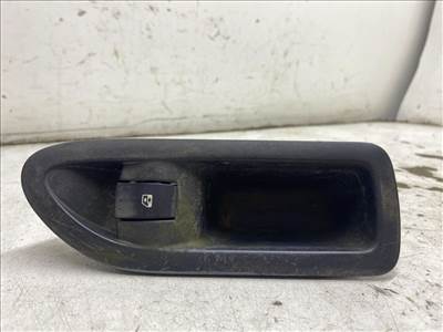 RENAULT LAGUNA II Grandtour (KG0/1_) 2.2 dCi (KG0F) Jobb hátsó Ablakemelő Kapcsoló #39364# 8200016014