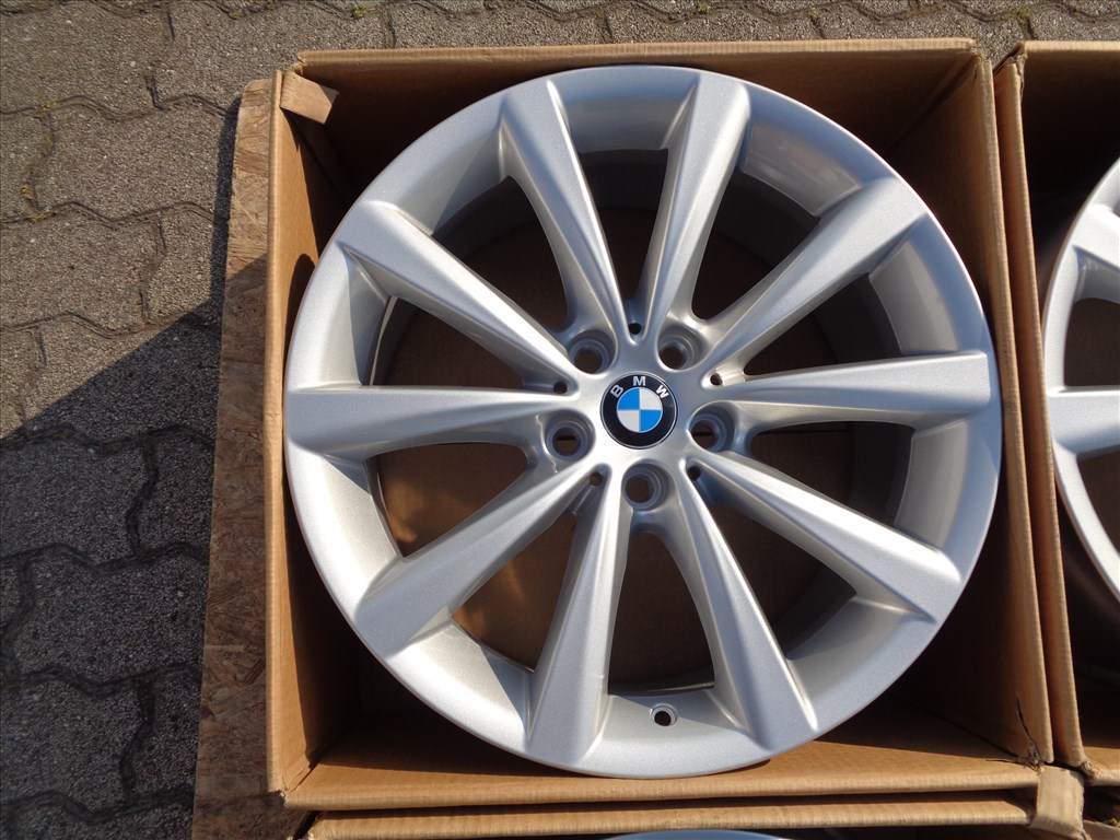 Új BMW gyári alufelni 18-as G-s szériás, 5×112-es osztóval eladó.  2. kép