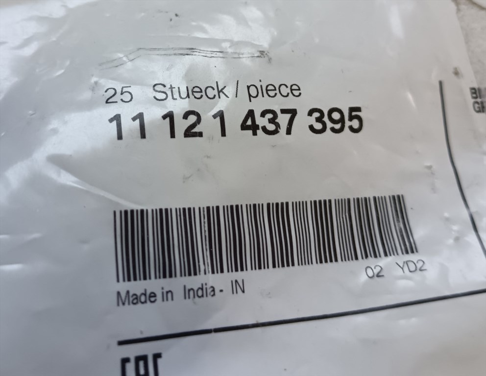 (GYÁRI ÚJ) BMW Gumialátét 3' E36 / E46 / 5' E34 / E39 / E60 /E61 / 7' E32 / E38 / E65 / E66 / 8' E31 / X3 E83 / X5 E53 / Z3 E36 / Z4 E85 / Z4 E86 / Z8 E52  ÁR/DB 3. kép