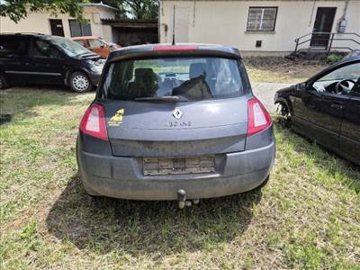 Renault Mégane II 1.5 dCi csomagtér ajtó