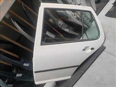 Volkswagen Golf IV bal hátsó ajtó LB9A (22315)