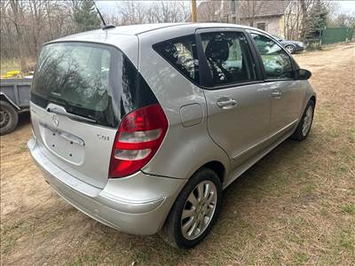Mercedes A-osztály W169 hátsó hátsó híd 
