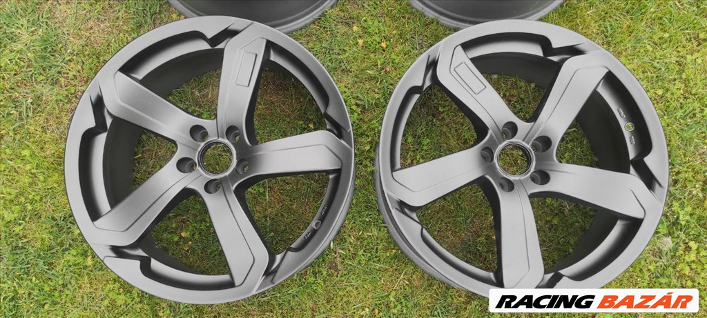  Ford S-Max, Volvo S V XC, Jaguar, Range Rover Evoque, Renault Talisman, Peugeot, Citroën, DS7 1. kép