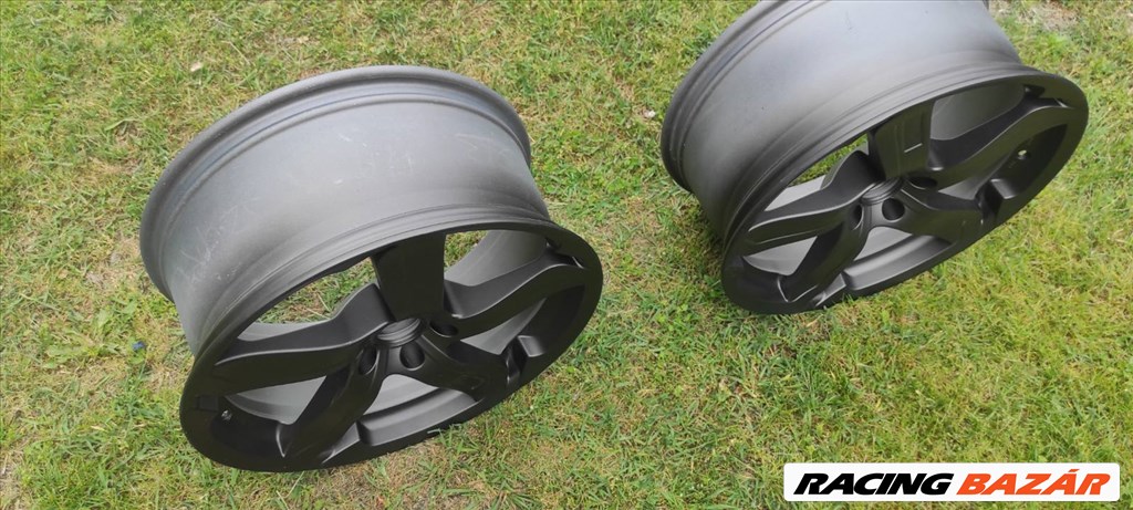  Ford S-Max, Volvo S V XC, Jaguar, Range Rover Evoque, Renault Talisman, Peugeot, Citroën, DS7 7. kép