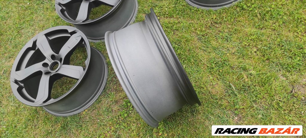  Ford S-Max, Volvo S V XC, Jaguar, Range Rover Evoque, Renault Talisman, Peugeot, Citroën, DS7 8. kép