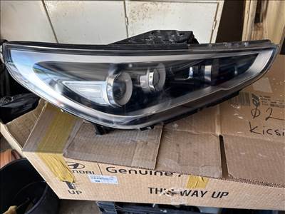 Hyundai i30 (PD) Jobb első fényszóró 92102-g4100