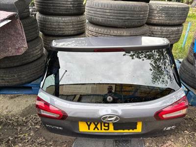 Hyundai i20 (GB) HYUNDAI i20 II Csomagtérajtó (Részeivel)