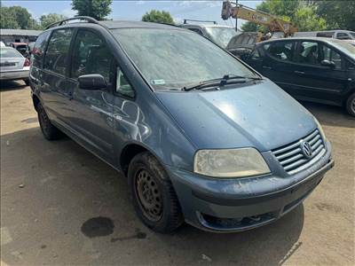 Volkswagen Sharan 1.9 TDI -AUY-  bontott alkatrészei