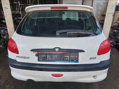 Peugeot 206 csomagtérajtó 
