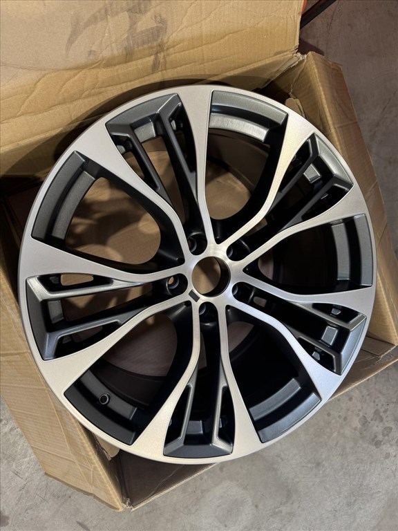 R21 Original Bmw 11.5J ET38 - 6859424 1db alufelni felni  2. kép