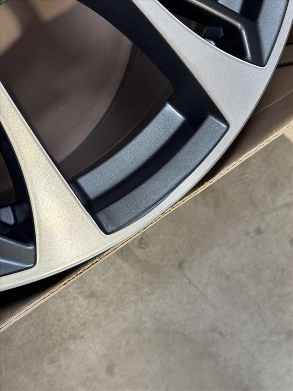 R21 Original Bmw 11.5J ET38 - 6859424 1db alufelni felni  3. kép