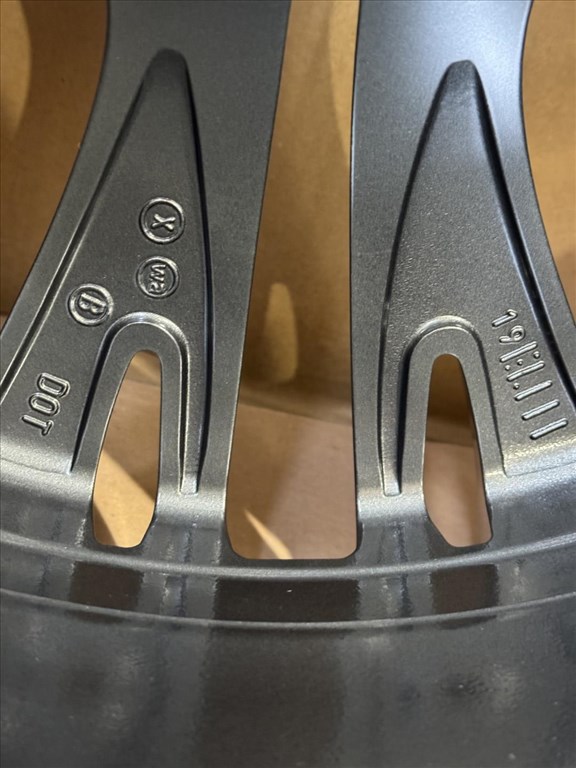 R21 Original Bmw 11.5J ET38 - 6859424 1db alufelni felni  6. kép