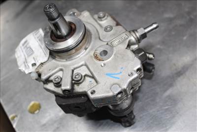 Kia Sorento 2002-2006 2.5CRDI  magasnyomású szivattyú 0445010052