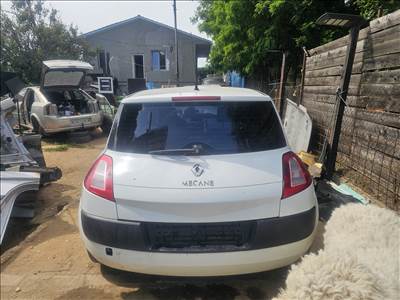 Renault Mégane II Csomagtér ajtó Csomagtérajtó fehér 