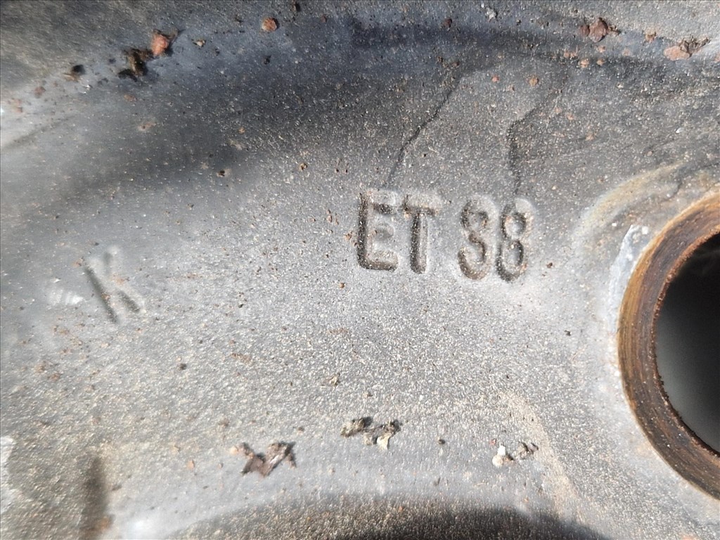  5x100 15" lemezfelni szett Tracmax téli gumikkal (19192, 26163) 6. kép