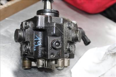 Kia Rio 2005-2011 1.5CRDI magasnyomású szivattyú (19) 331002a420