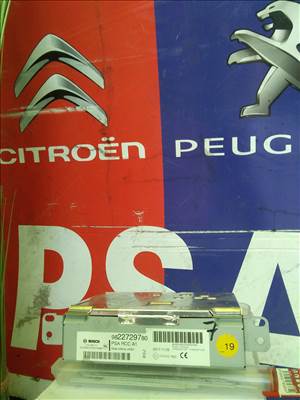 Citroën C3 Aircross II, Peugeot 2008 I, Peugeot 208 I Fejegység  9822729780