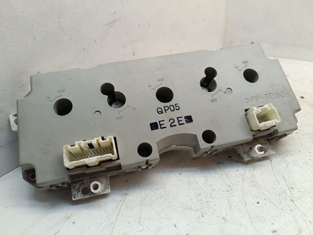 MAZDA 6 Fűtéskapcsoló (manuális klímás) 2. kép