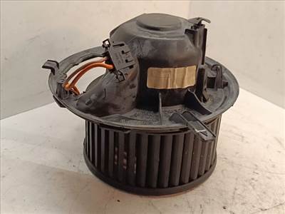 VW GOLF V Fűtőmotor (Klímás)