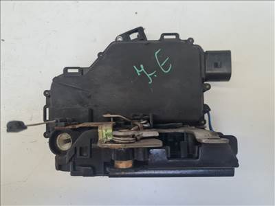 Volkswagen Golf IV jobb első ajtózár (21355)