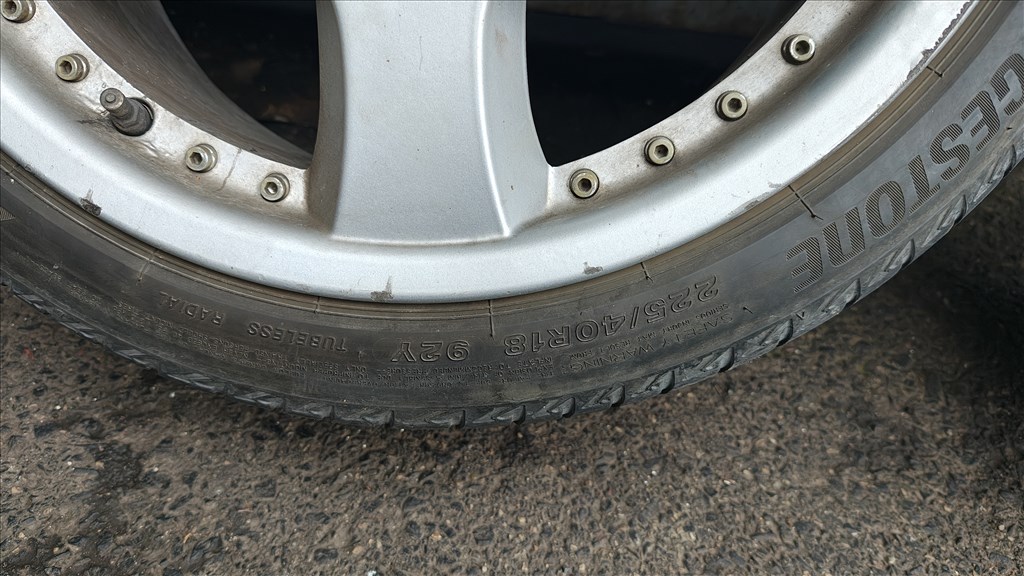  5x108 18" Alessio alufelni, 225/40 Bridgestone nyári gumi  2. kép