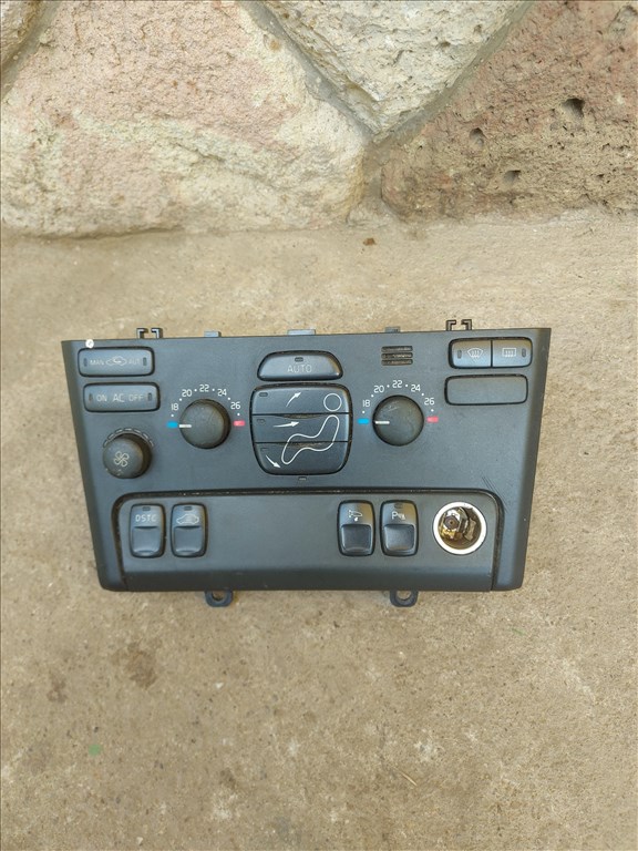 Volvo XC90 D5 AWD Fűtéskapcsoló 3109 8682734 1. kép