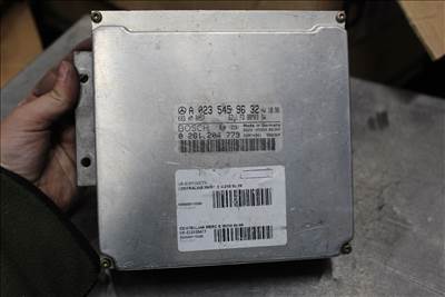 Mercedes E W210 1995-1999 2.4 motorvezérlő    0235459632