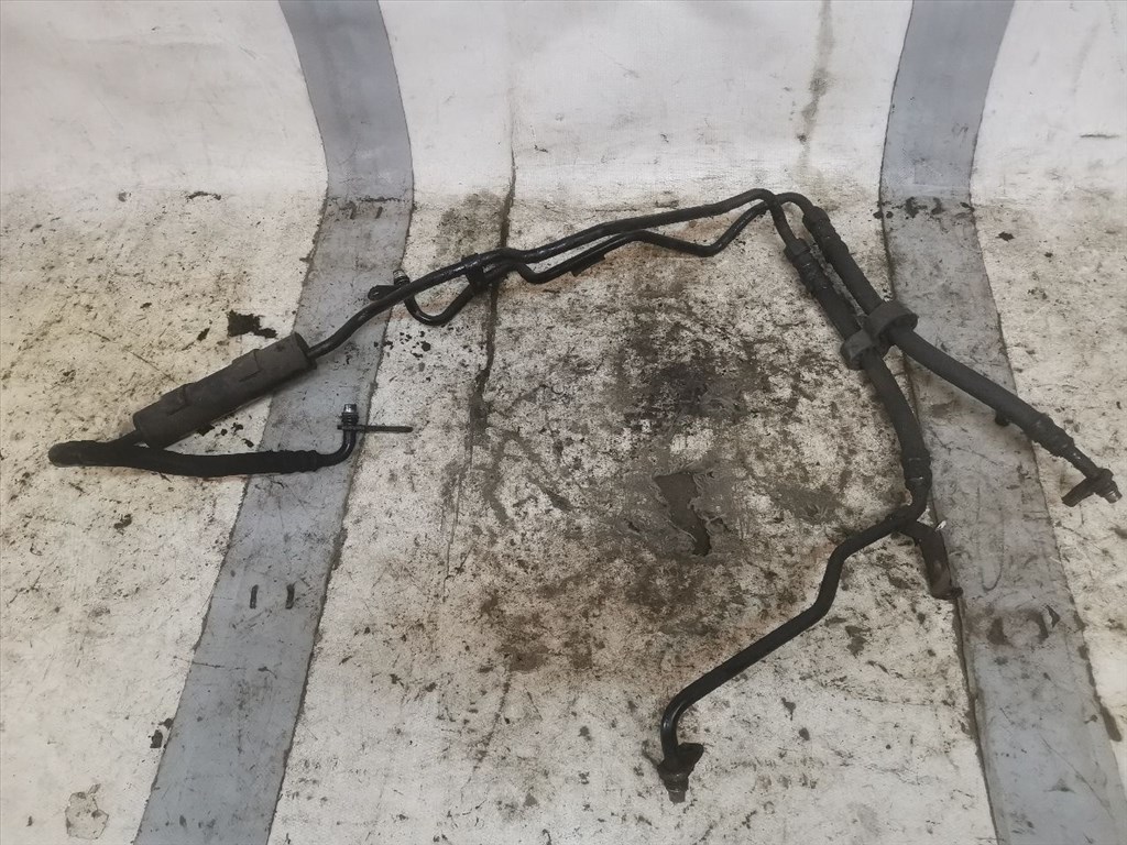 AUDI A4 Avant II (8E5/ B6) 2.5 TDI Automata Váltó Olaj Cső #39162# 8E0317818N 2. kép