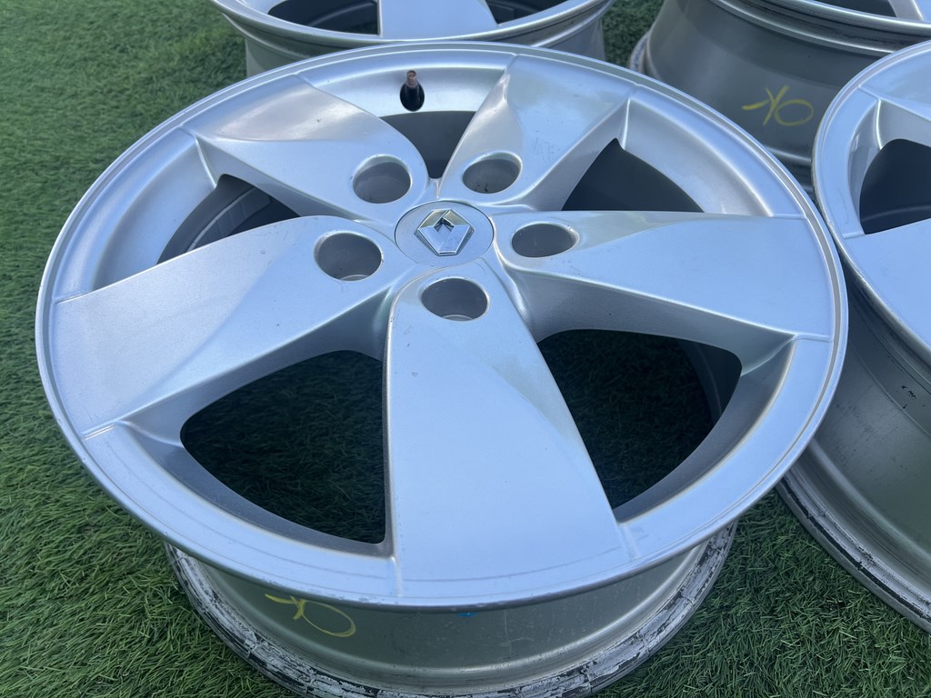 5x114.3 16" Renault gyári alufelni 6,5Jx16h2 ET47 6. kép