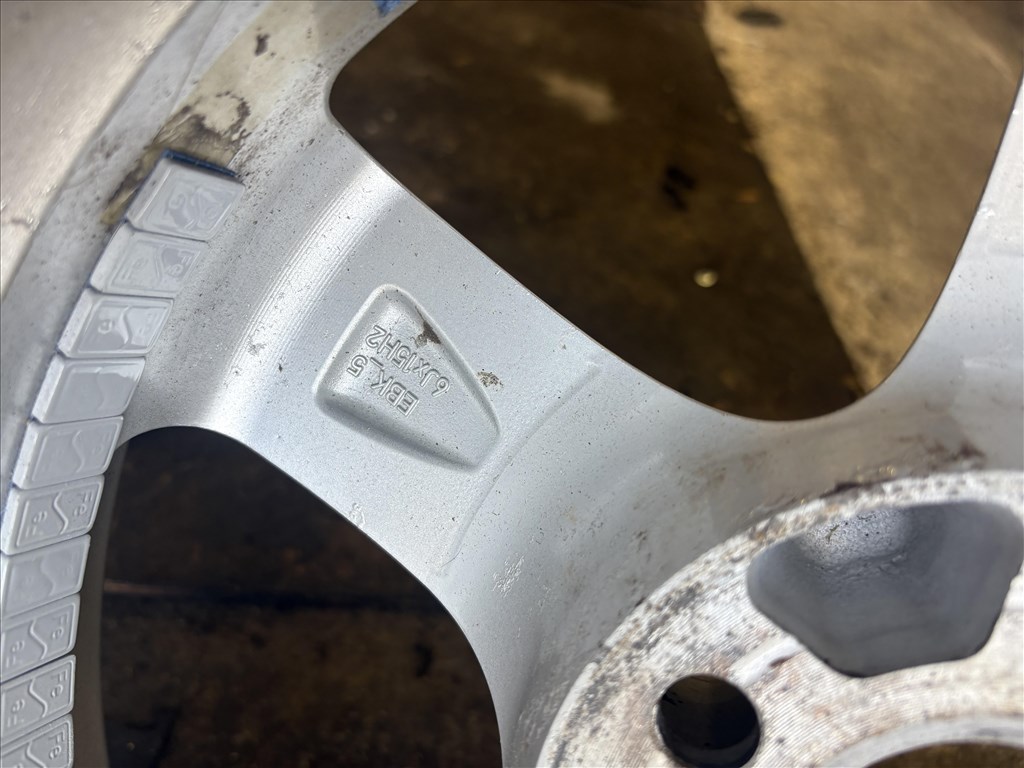 Audi A1 (8X) pótkerék  3. kép