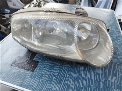 Alfa Romeo 147 jobb első lámpa eladó 