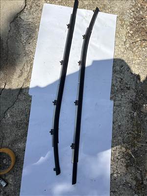 Mazda 2 (DE) vízlehúzó hátsók