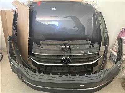 Volkswagen Tiguan II csavaros eleje 