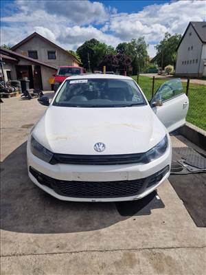 Volkswagen Scirocco III bontott alkatrészei